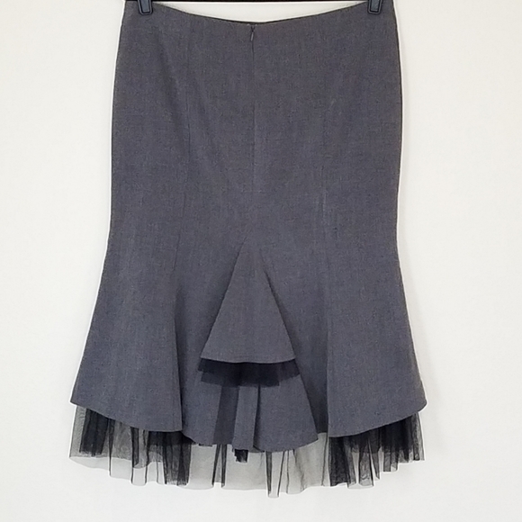 Fleurish Tulle Hem Skirt in Gray w/ Black Tulle - Picture 6 of 8